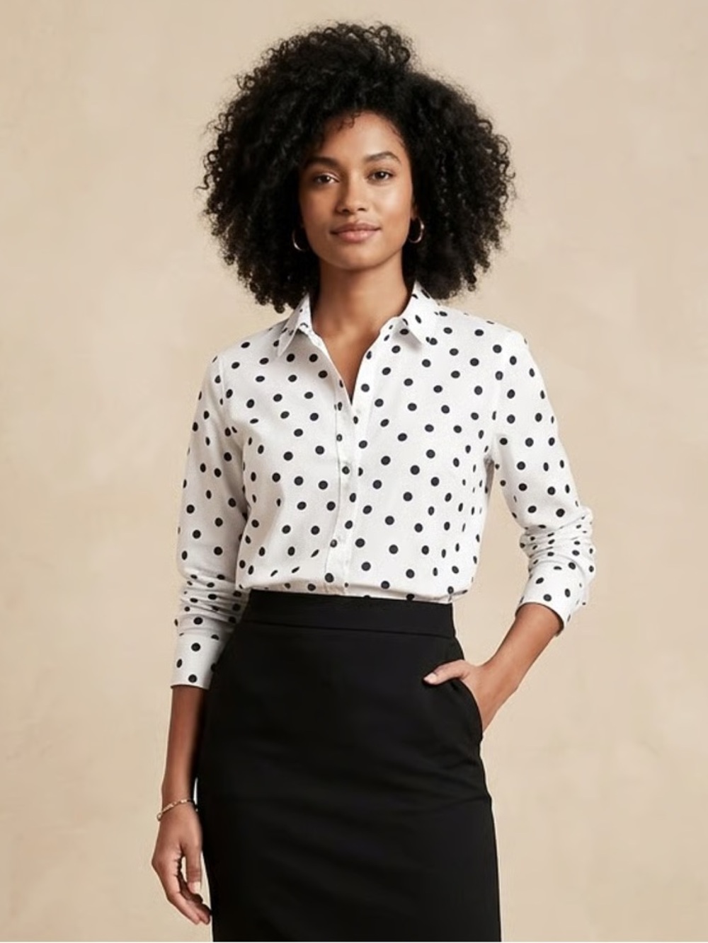 CROWN & IVY | Polka Dot Button-Down Shirt Sz L